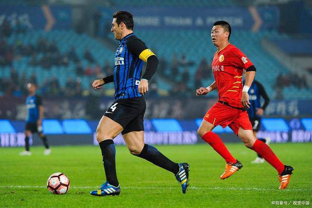 詹姆斯三分10中9砍40分末节17分 湖人战胜篮网